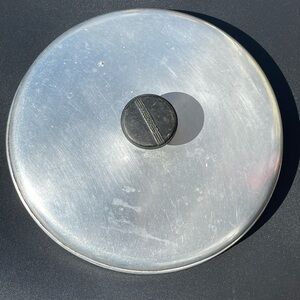 Mirro Brand Vintage Pot Lid 9 inch Aluminum Replacement Top